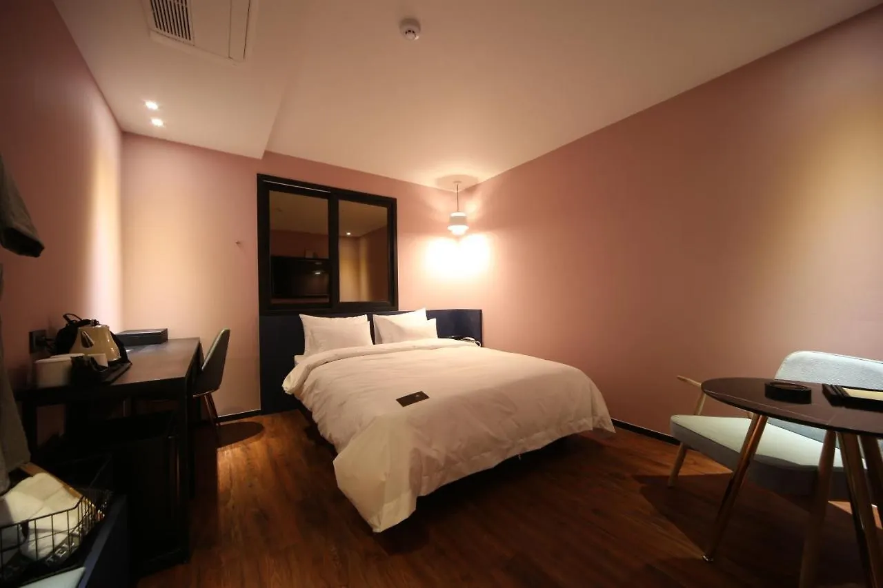 Hotel French Code Myeongji Busan