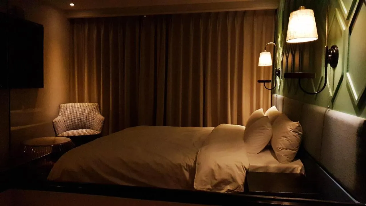 Hotel French Code Myeongji Busan 2*,