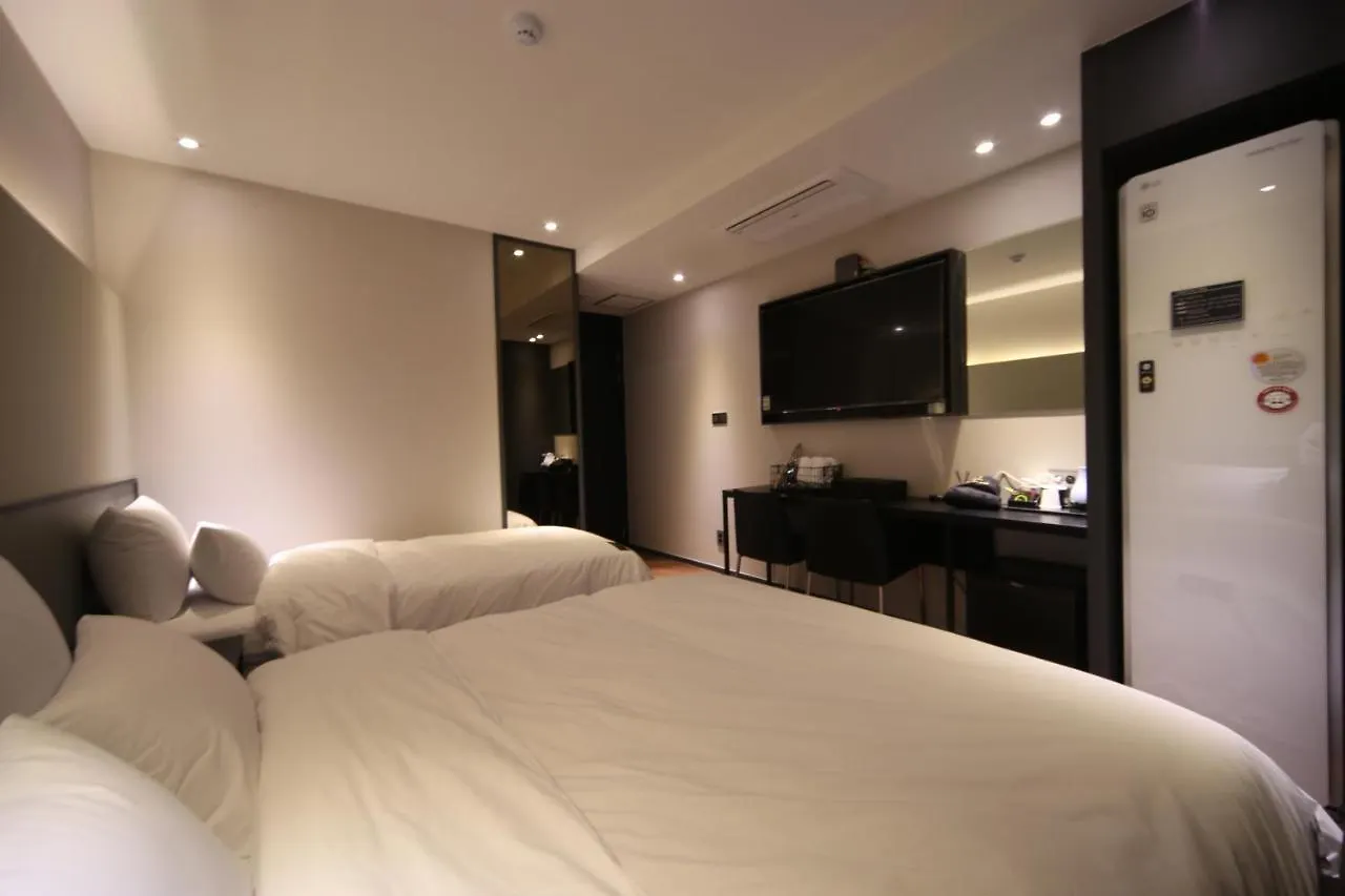Hotel French Code Myeongji Busan 2*,  South Korea
